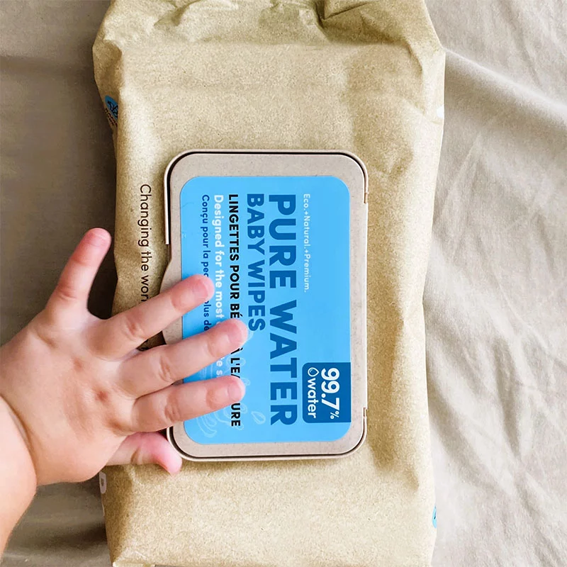 Kain lap bayi berasaskan air